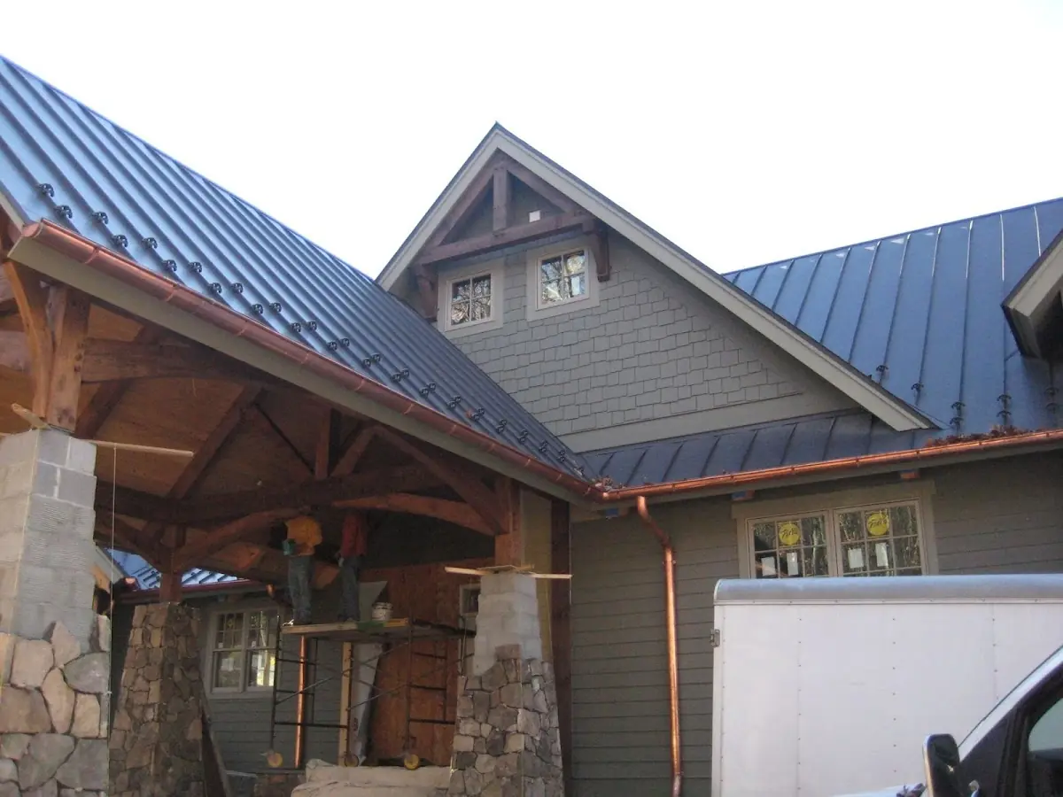 Craftsman Roofing team delivering quality roofing work in River Trails